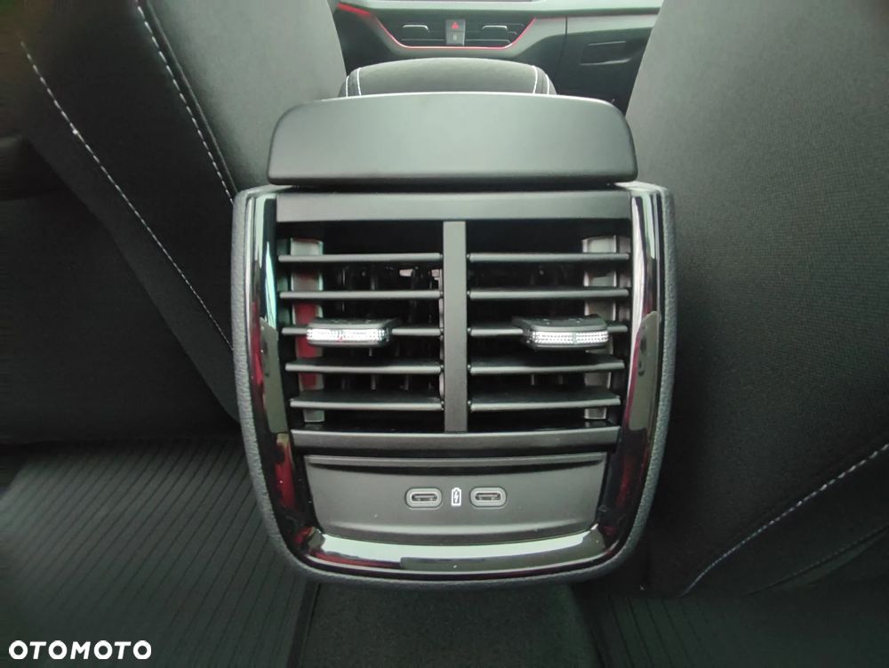 Skoda Scala 1.5 TSI Monte Carlo DSG - 17