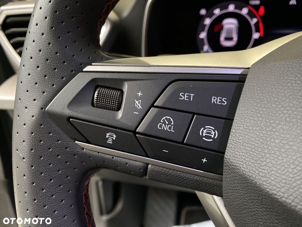 Seat Leon 1.5 eTSI FR DSG - 33