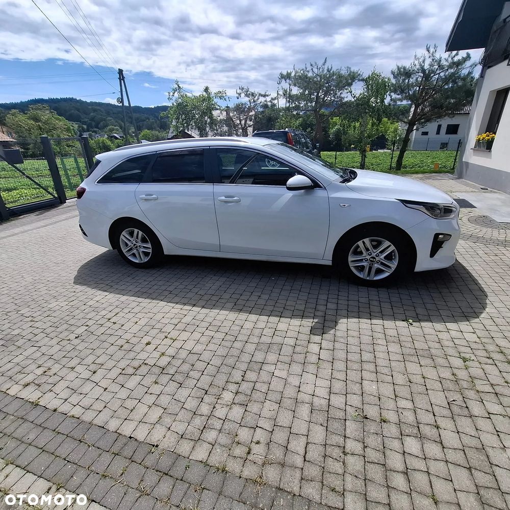 Kia Ceed - 3