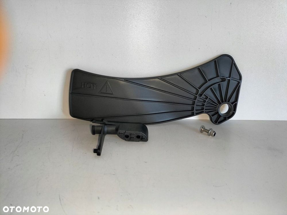 Osłona termiczna układu wydechowego BMW X5 E53 E70 F15 G05 00- - 3