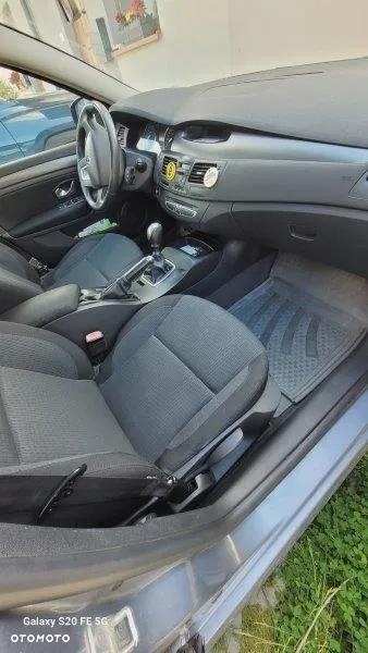 Renault Laguna 1.5 dCi Authentique - 9