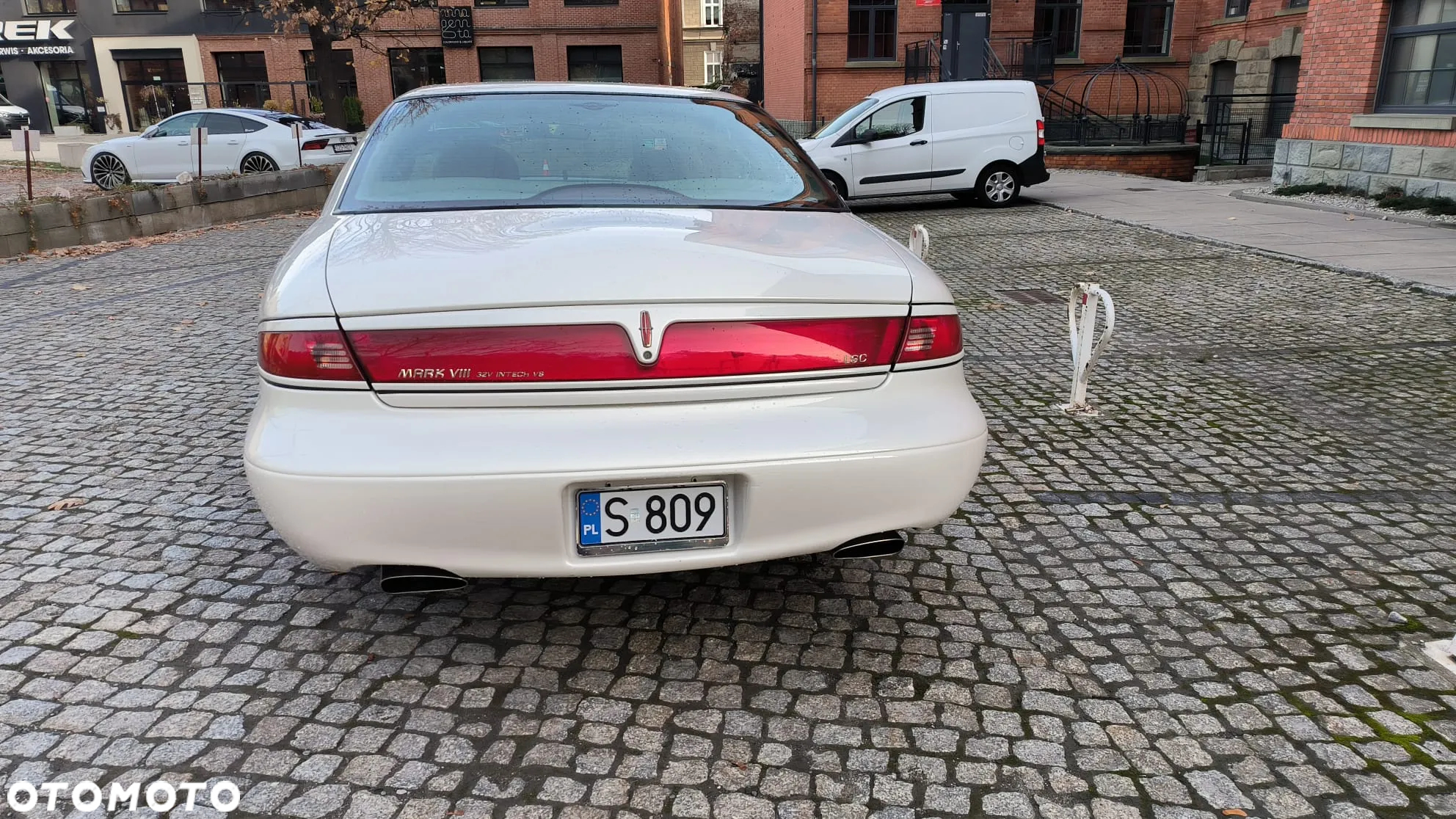 Lincoln Mark VIII 4.6 LSC - 8
