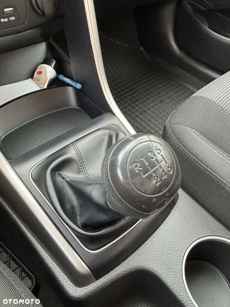 Hyundai i30 1.4 Classic + - 10