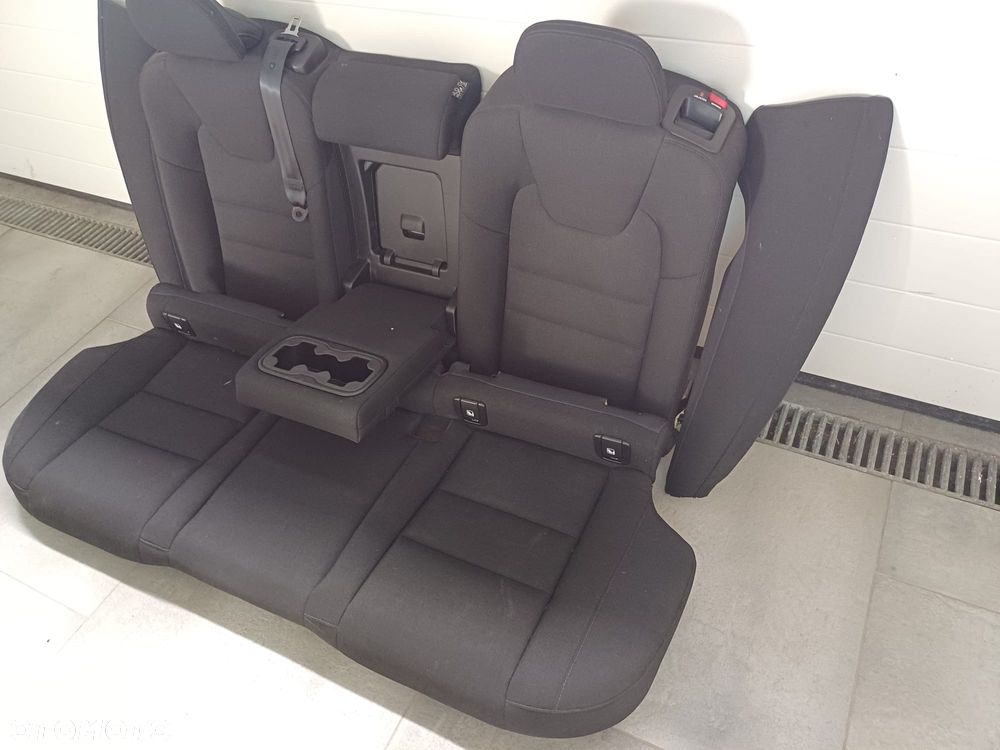 NR 71 Fotele przednie, napinacze, el. lędźwie, podłokietnik Volvo V60 2020 - 7