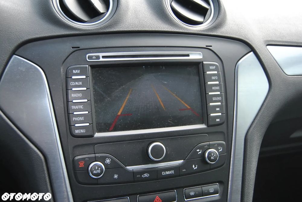 Ford Mondeo 2.2 TDCi Ghia X - 10