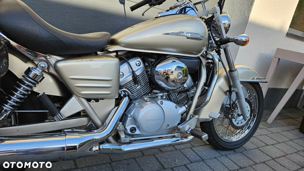 Honda Shadow - 3
