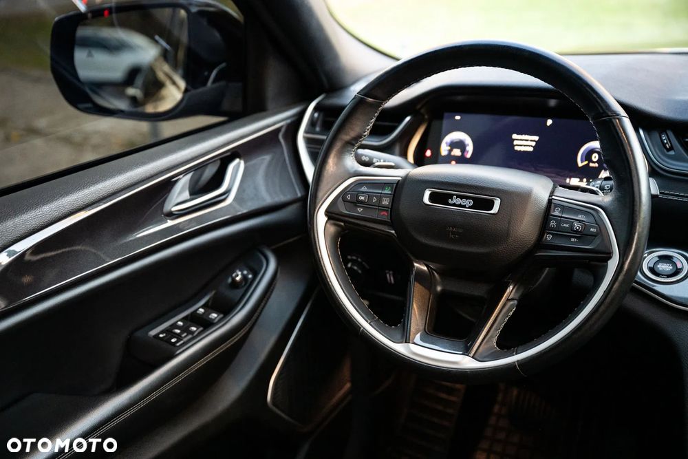 Jeep Grand Cherokee 3.6 V6 Laredo - 27