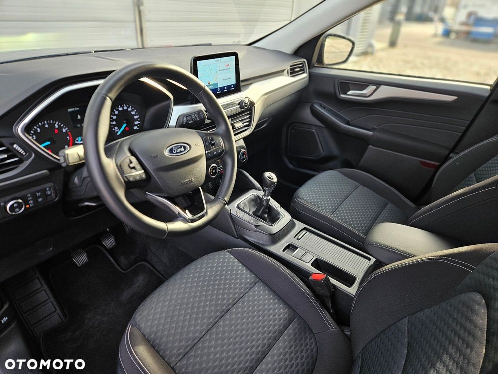 Ford Kuga - 20