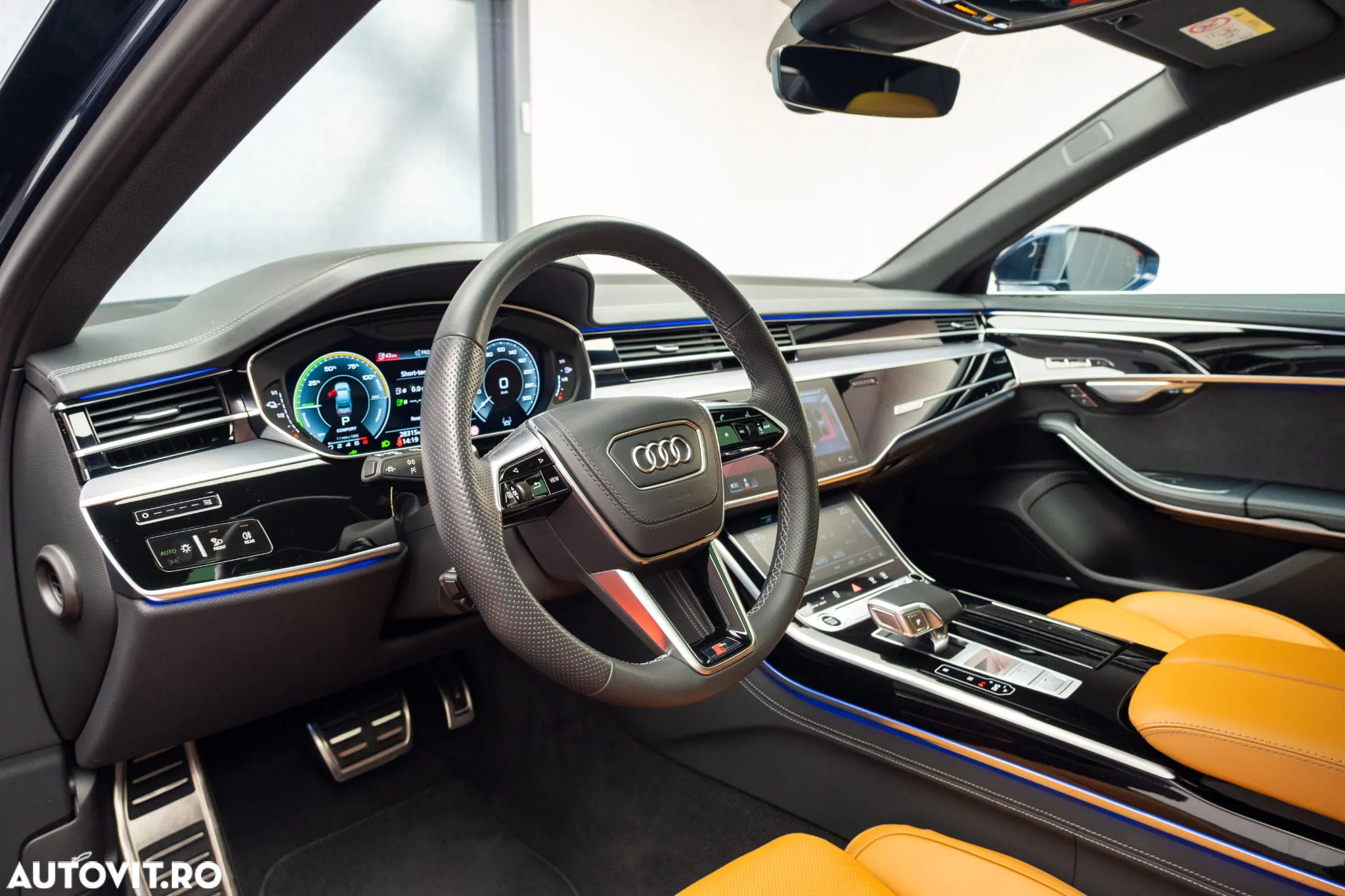 Audi A8 60 TFSI e quattro Tiptronic PHEV - 15