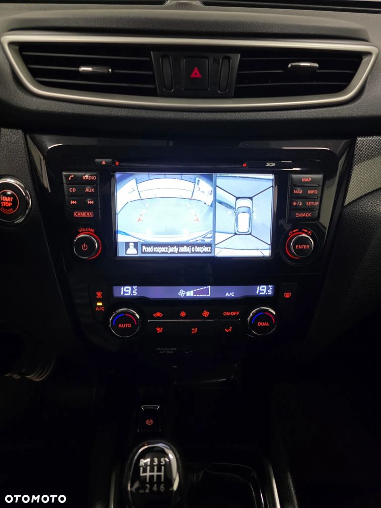 Nissan X-Trail 1.6 DCi Tekna 4WD - 10