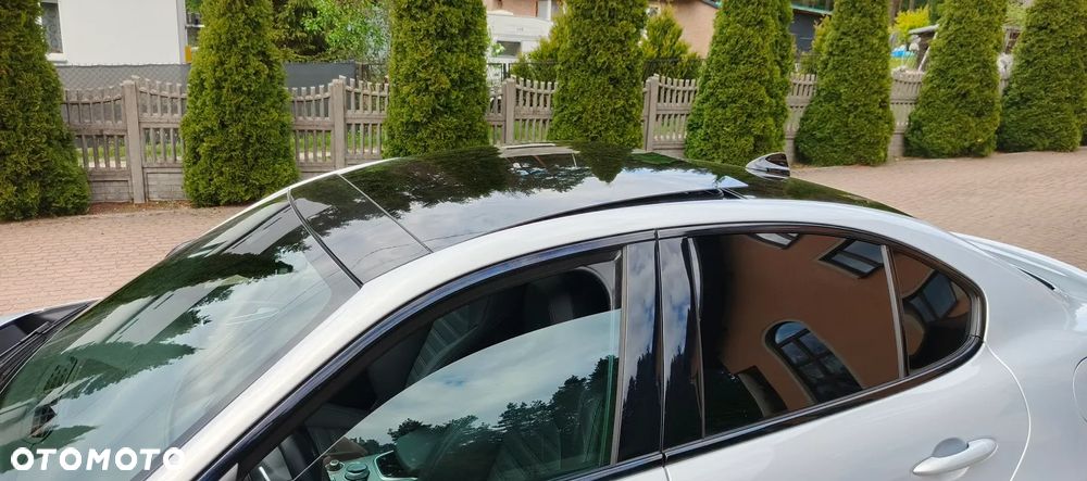 Alfa Romeo Giulia 2.0 Turbo Veloce TI Q4 - 23
