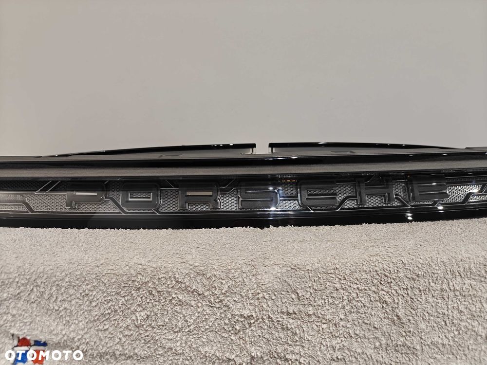 Komplet Lamp Tylnych Blenda Porsche Taycan EUROPA - 3