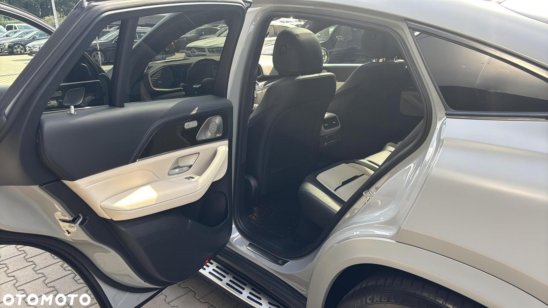 Mercedes-Benz GLE - 14