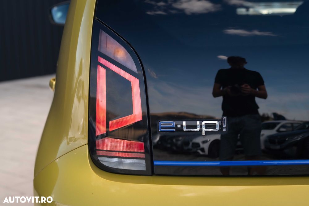 Volkswagen up! - 13