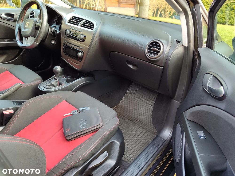 Seat Leon 2.0 TDI DPF DSG FR - 11