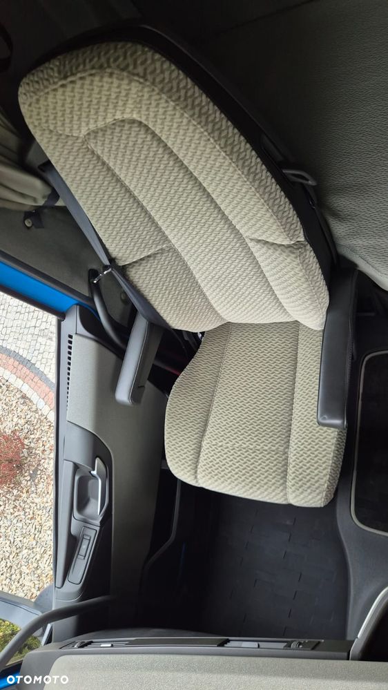 Volvo VOLVO///FH///500///2023/// GLOBETROTTER///XXL///JEDYNE  212 TYŚ KM///KLIMATYZACJA POSTOJOWA///HYDRAULIKA/// ALUFELGI///ZABUDOWY  MIĘDZYOSIOWE///KAMERA/// FULL LED///VIRTUAL COCPIT/// PERFEKCYJNY STAN - 34