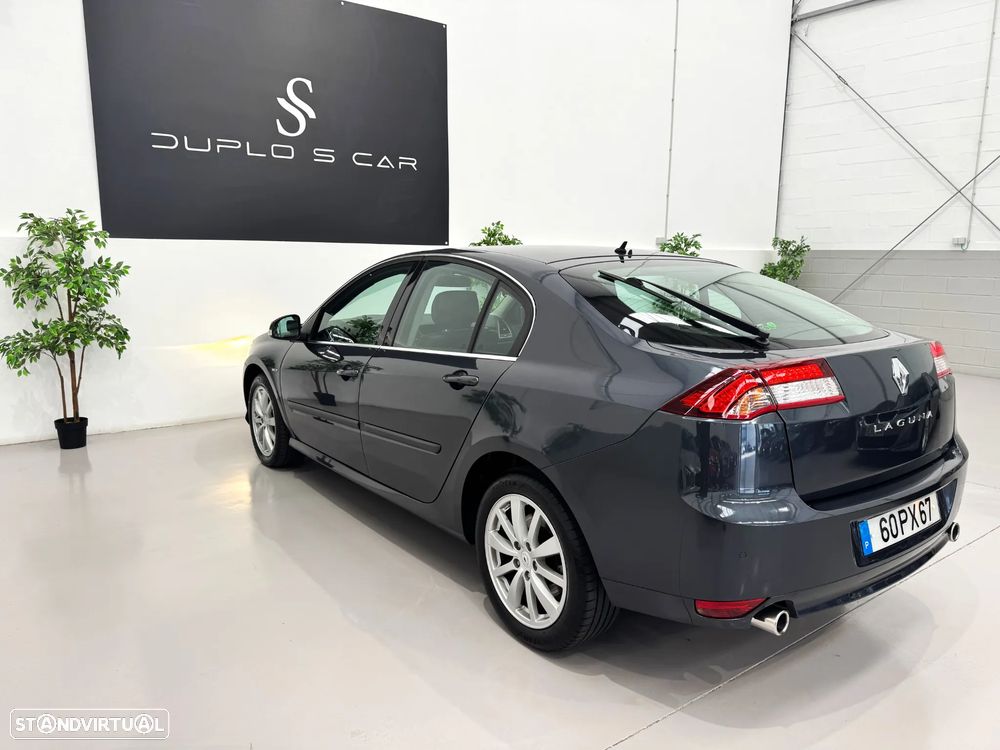 Renault Laguna ENERGY dCi 130 FAP Start & Stop Bose Edition - 9
