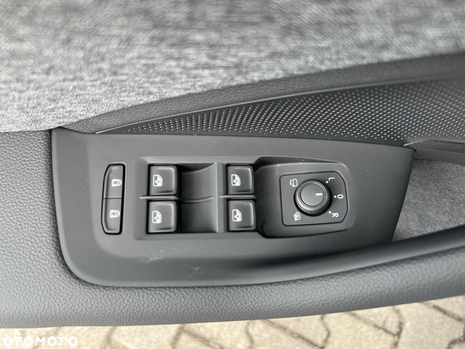 Skoda Superb 2.0 TDI SCR Edition 130 DSG - 13
