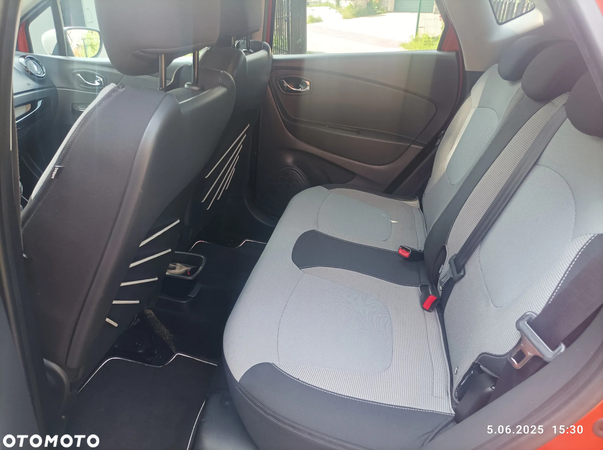 Renault Captur (ENERGY) TCe 90 LIFE - 12