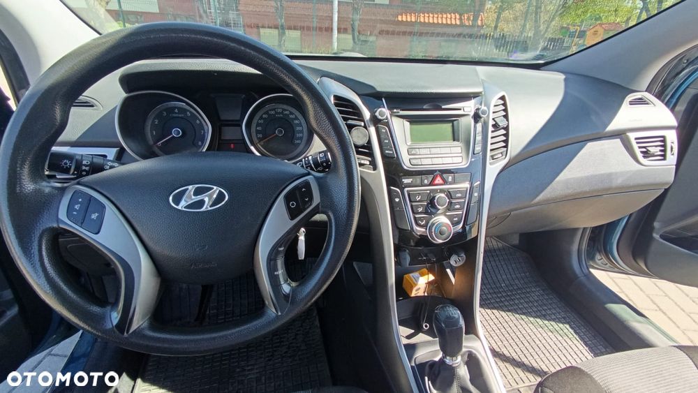 Hyundai i30 1.4 Classic - 10