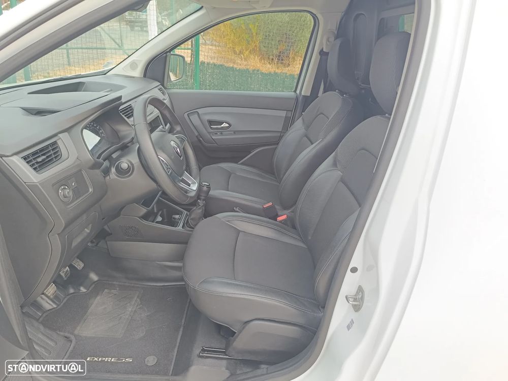 Renault EXPRESS - 15