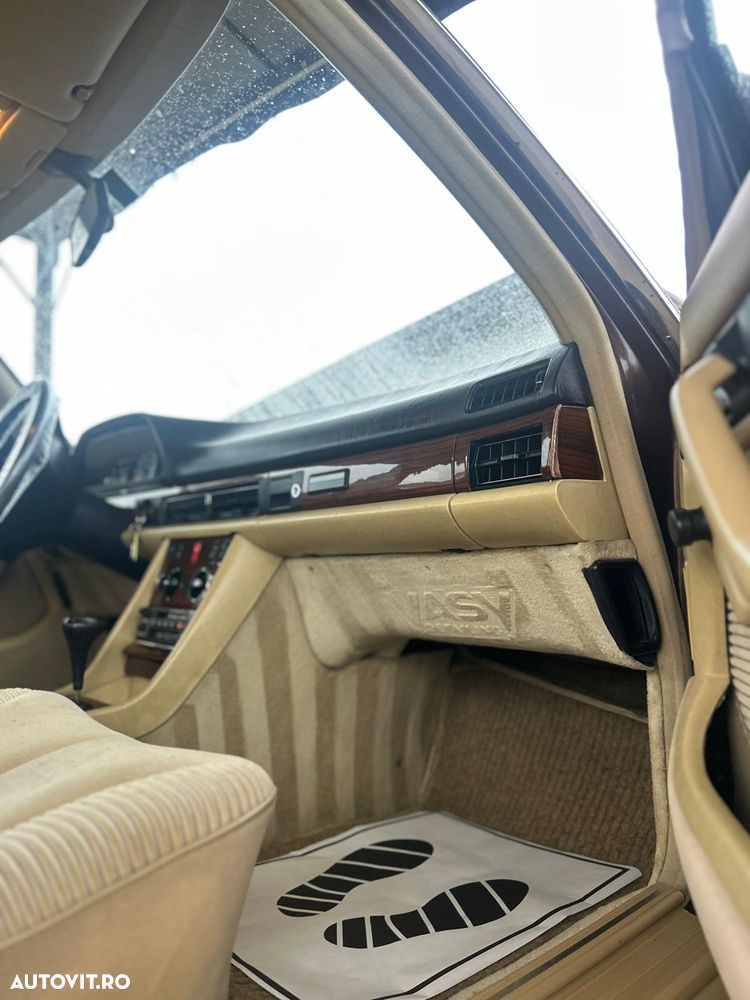 Mercedes-Benz W126 - 6