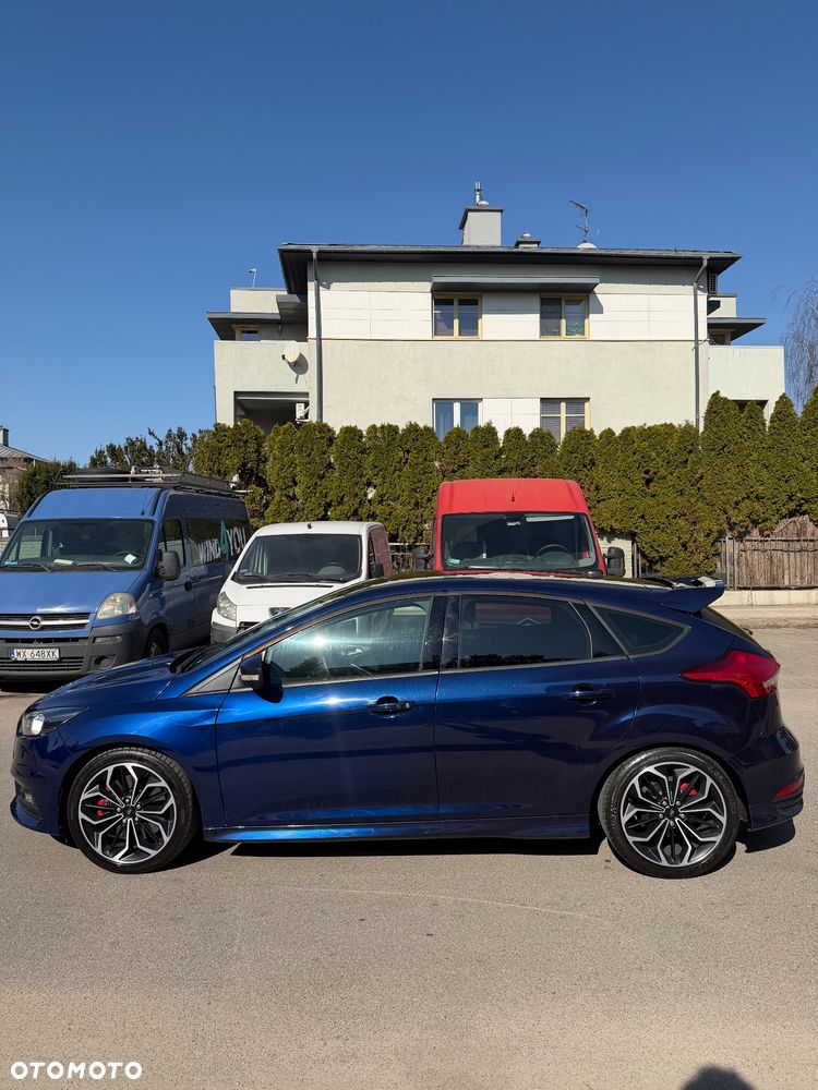 Ford Focus ST - 2