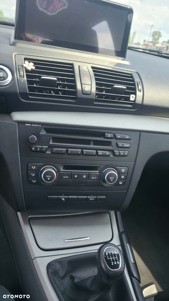 BMW Seria 1 - 16