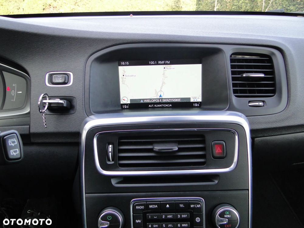 Volvo V60 D3 Summum - 11