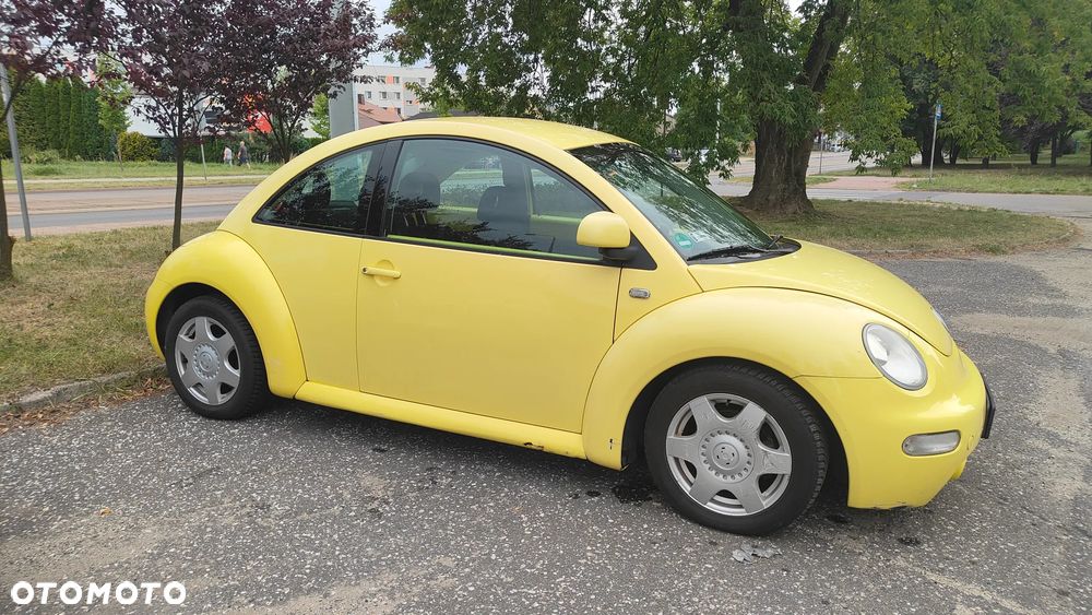 Volkswagen New Beetle 2.0 - 1