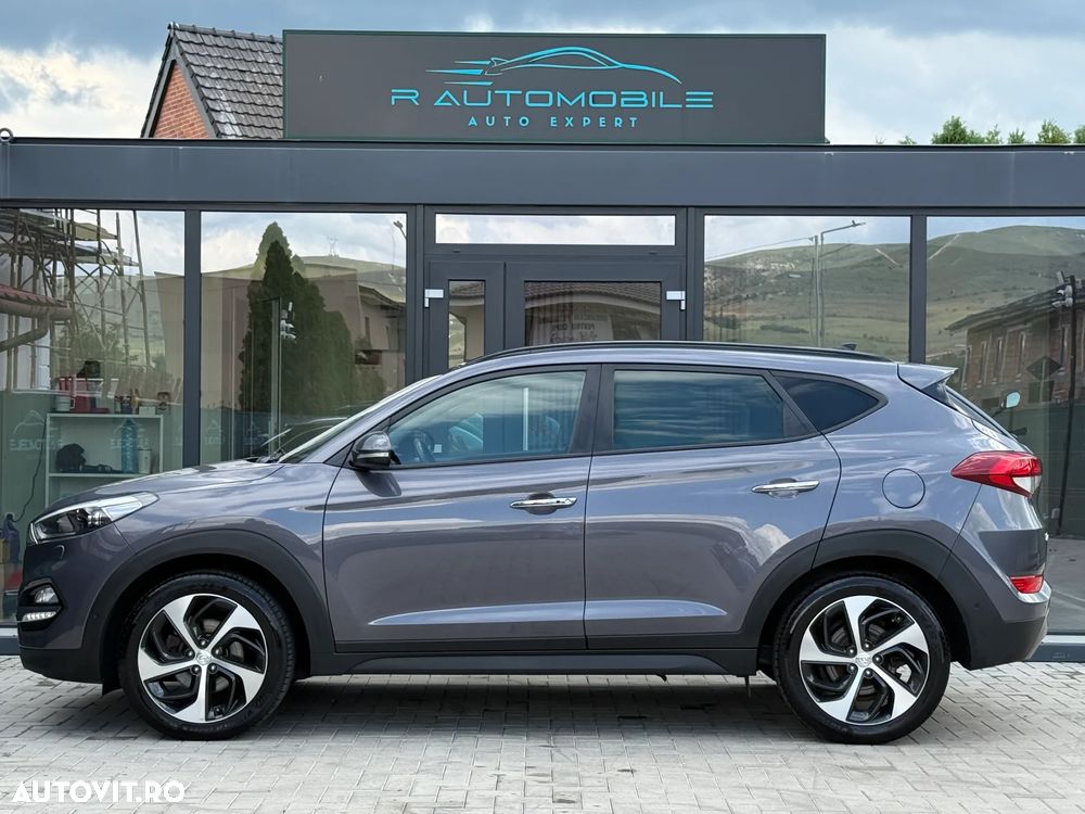 Hyundai Tucson 2.0 CRDI 4WD Automatik Premium - 7