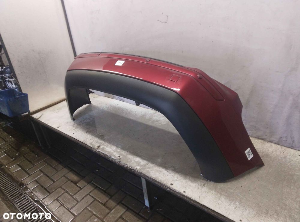 ^ ZDERZAK TYŁ TYLNY VOLVO V50 KOMBI BORDO BORDOWY PDC CZUJNIKI - 2