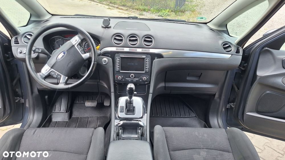Ford S-Max - 7