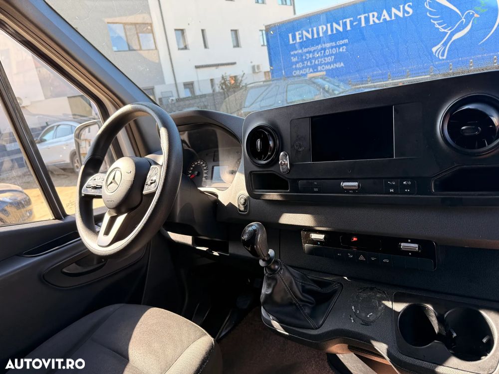 Mercedes-Benz SPRINTER - 17