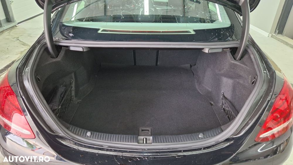 Mercedes-Benz CLA 200 - 21