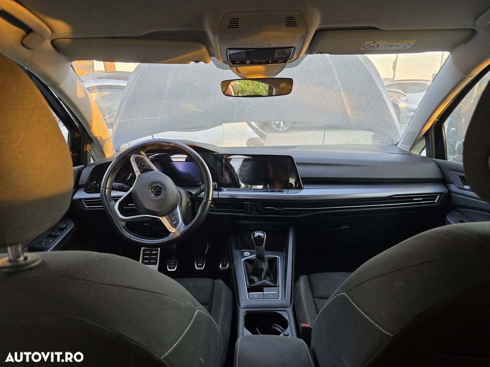 Volkswagen Golf 1.0 TSI OPF Active - 9