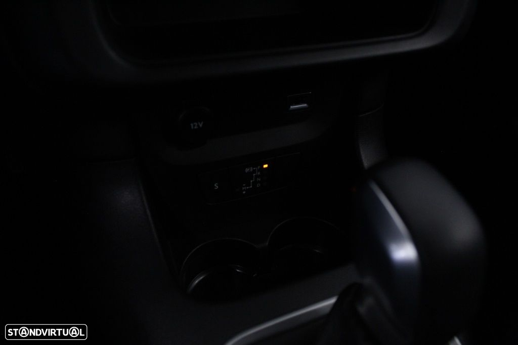 Citroën C3 1.2 PureTech Shine EAT6 - 28