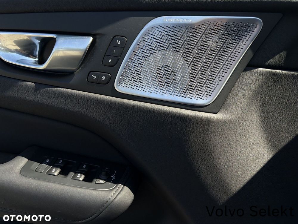 Volvo XC 60 - 28