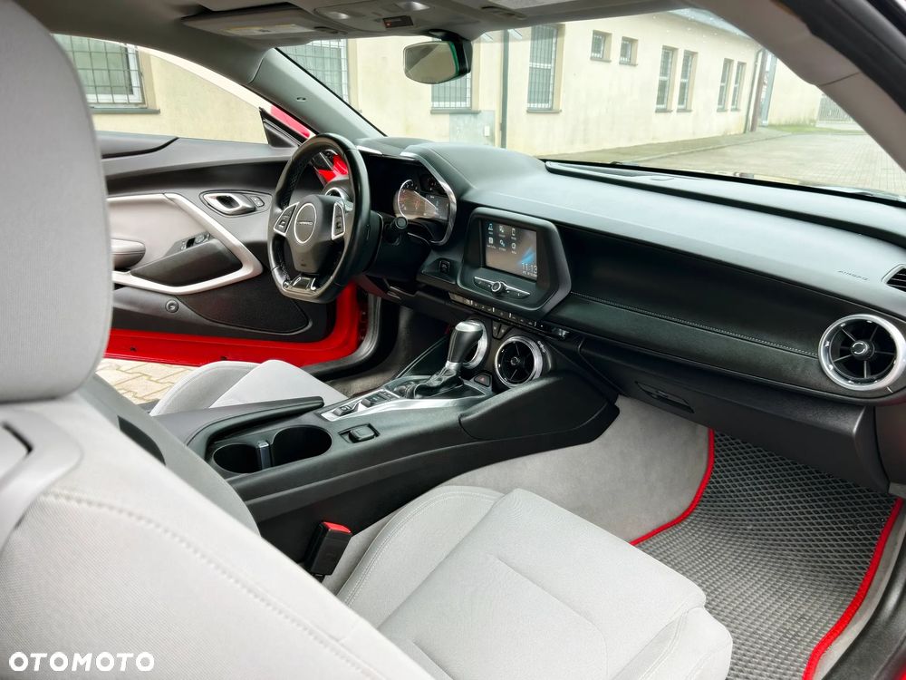 Chevrolet Camaro 2.0 - 10