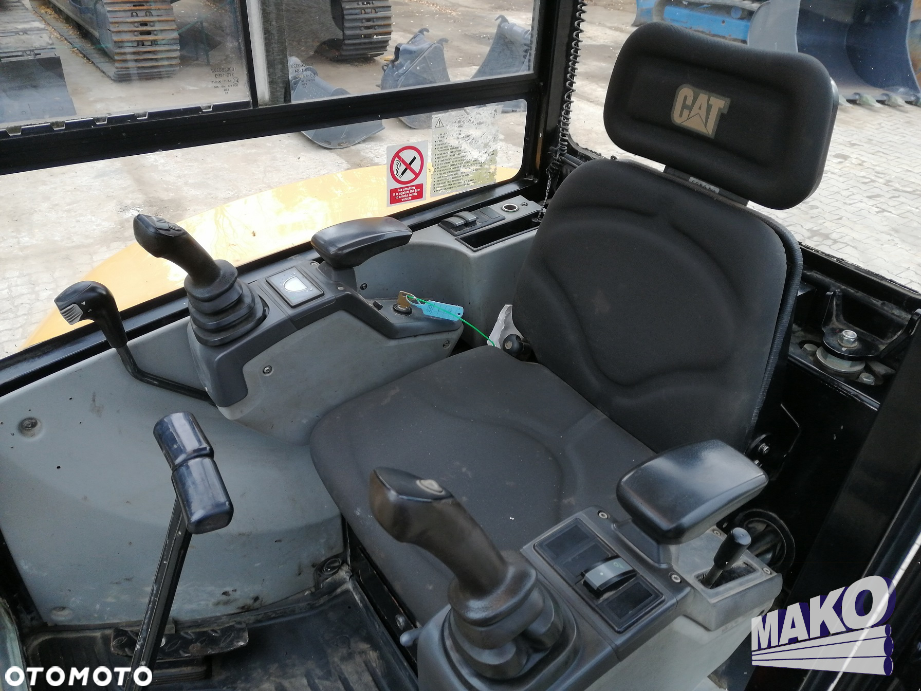 Caterpillar 302.7 D CR - 11