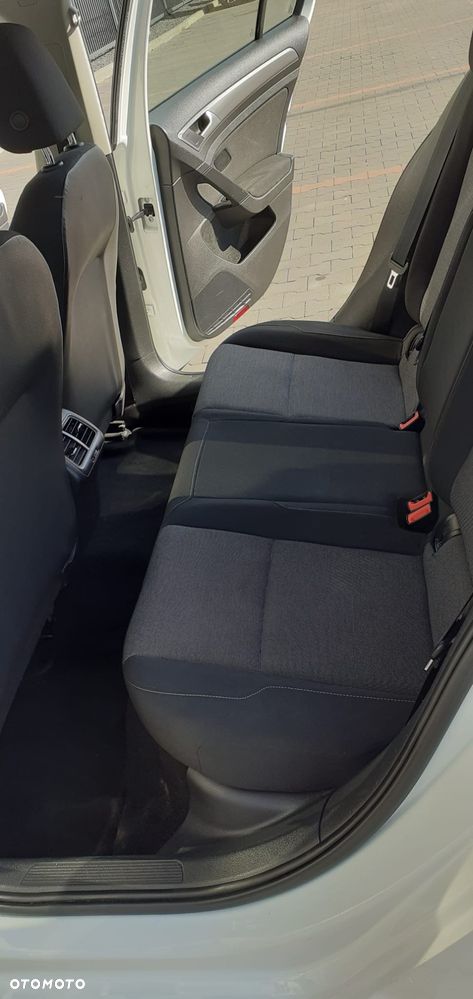 Volkswagen Golf 1.6 TDI Trendline - 16