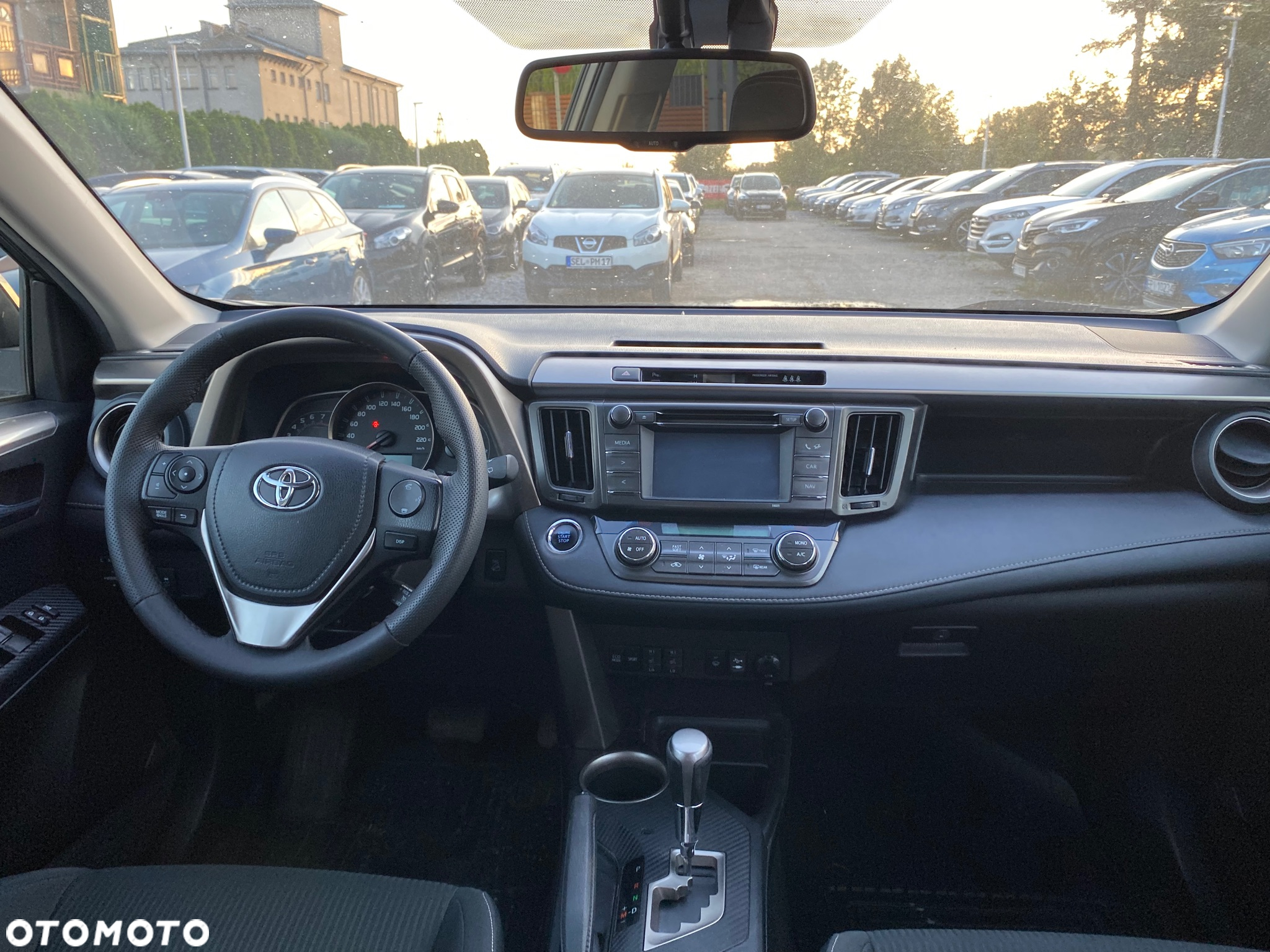 Toyota RAV4 2.0 4x4 Start&Stop CVT Executive - 19