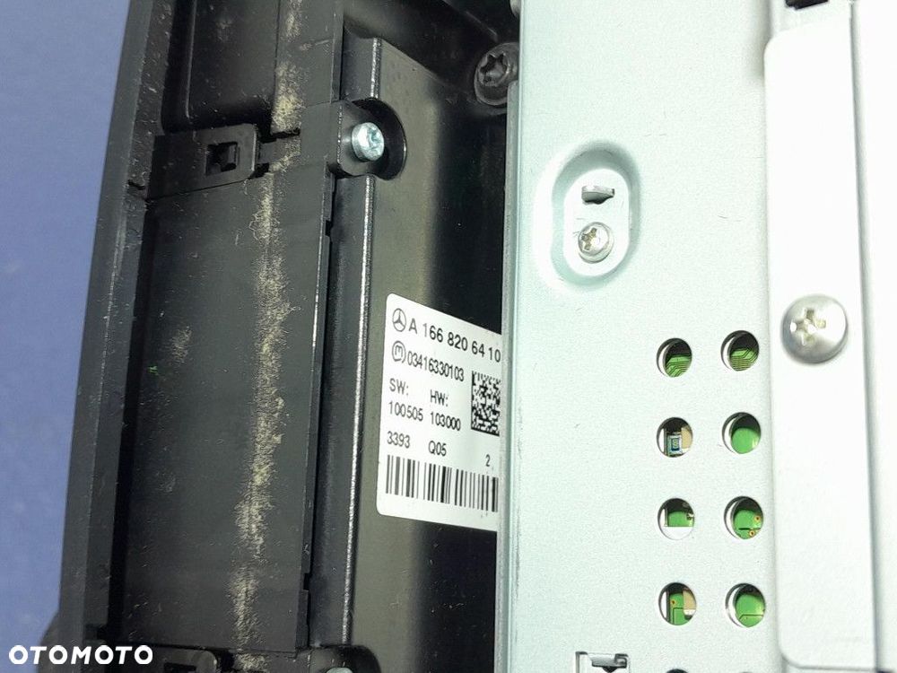 MERCEDES GL II X166 12- RADIO COMAND  A1669000012 - 13