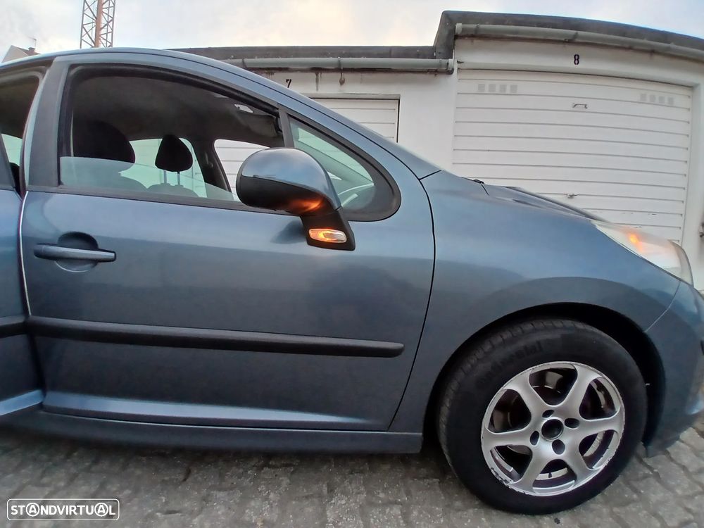 Peugeot 207 1.4 16V Sport - 11