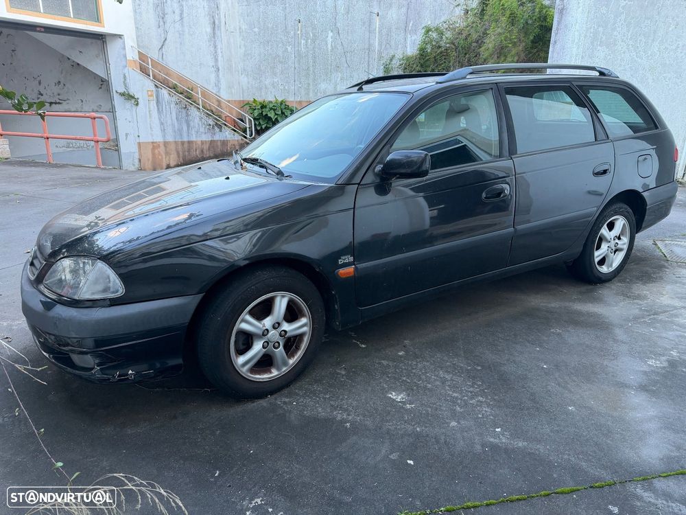 Toyota Avensis SW 2.0 D4D Sol - 3