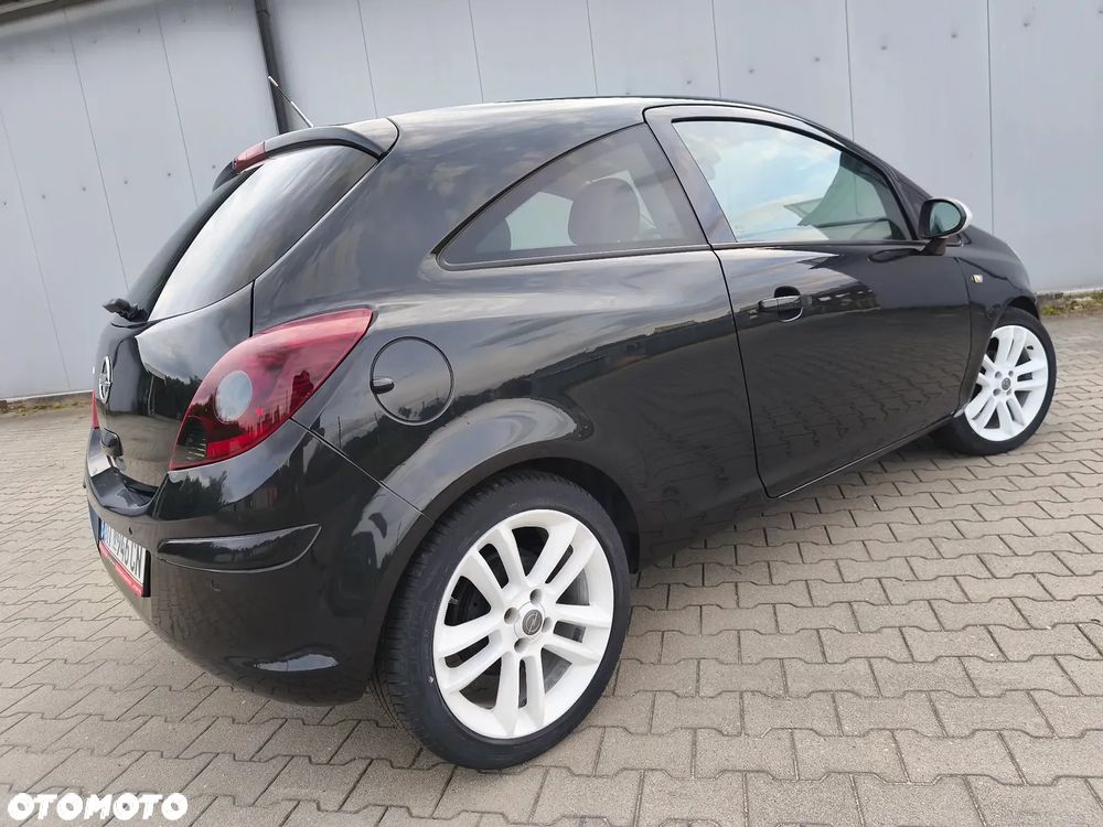 Opel Corsa 1.4 16V Color Edition - 7
