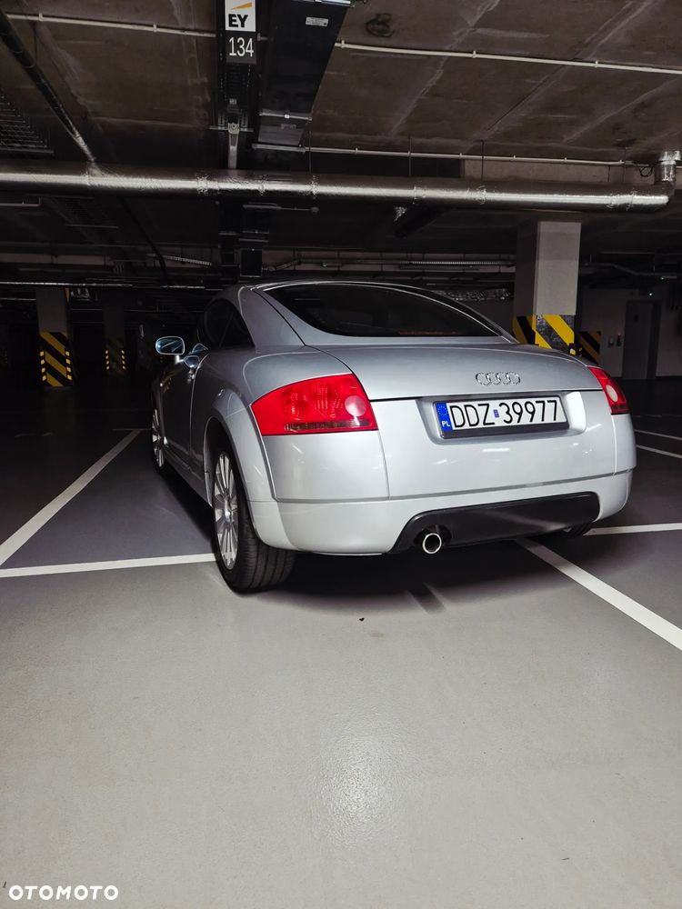 Audi TT Coupé 1.8 T - 14