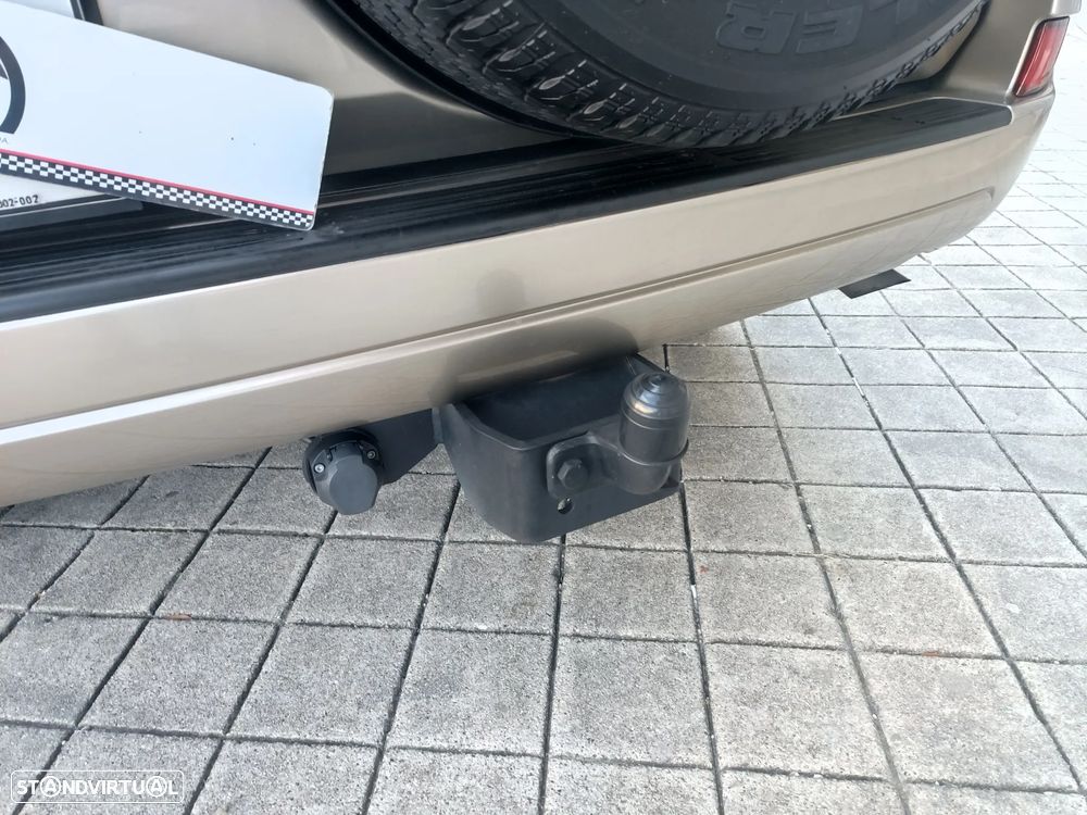 Toyota Land Cruiser D-4D Executive - 10