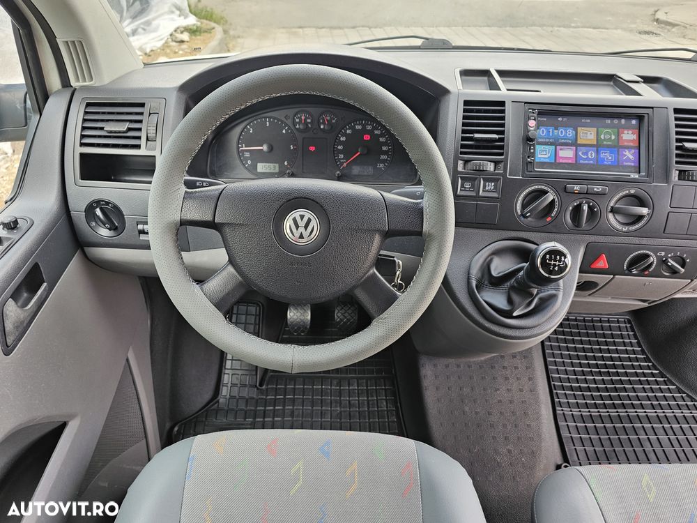 Volkswagen Transporter - 7