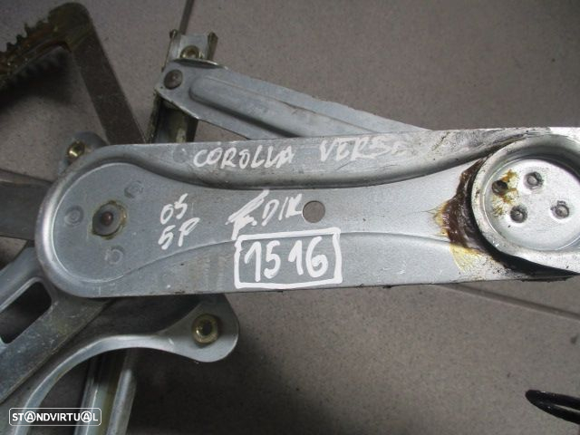 Elevador Sem Motor ELEVSM1516 TOYOTA COROLLA VERSO 2005 5P FD TOYOTA COROLLA 2 VERSO FASE 2 2007 2.2 D4D 136CV 5P PRETO FD - 2
